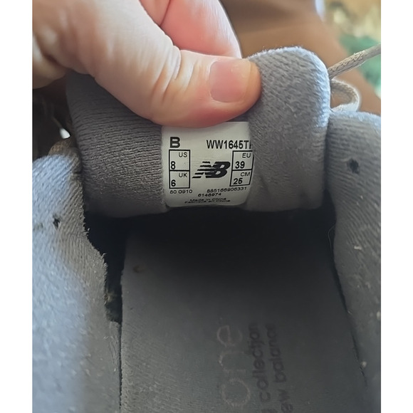 New Balance WW1645TP Beige Low Top Lace Up Walking Running Shoes Womans Size 8 - Picture 5 of 5